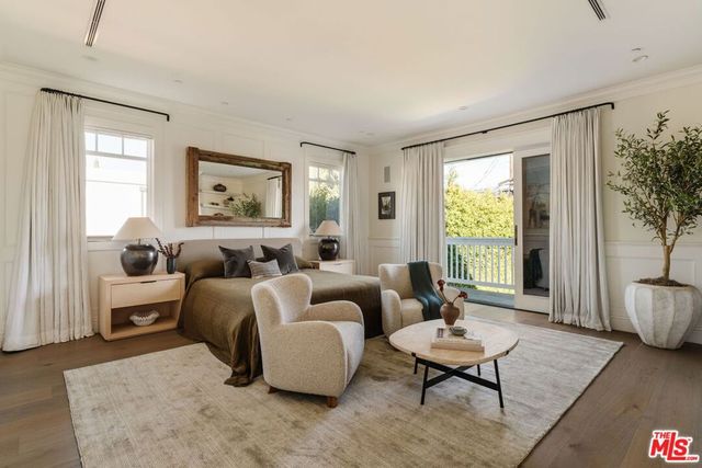 822 N Genesee Avenue, Los Angeles, CA 90046