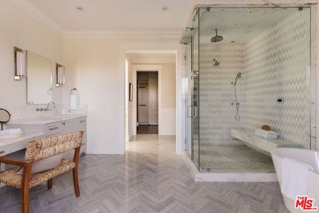 822 N Genesee Avenue, Los Angeles, CA 90046