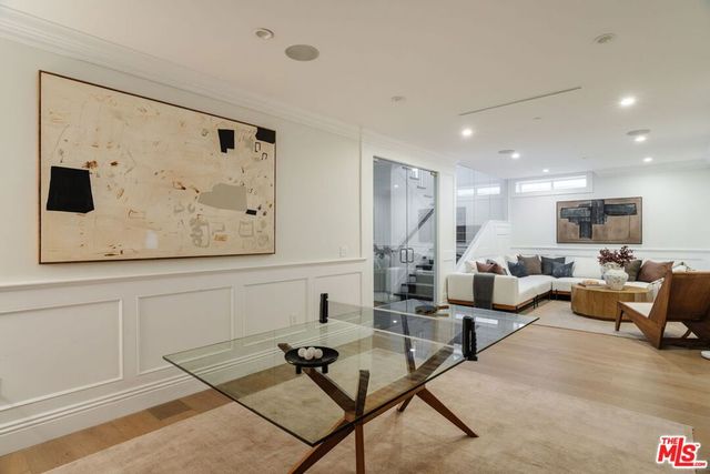 822 N Genesee Avenue, Los Angeles, CA 90046