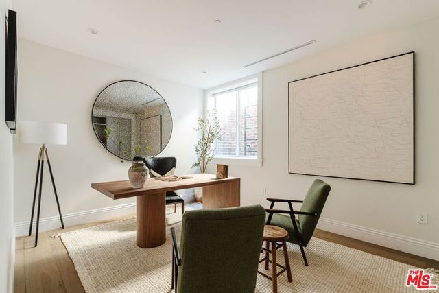 822 N Genesee Avenue, Los Angeles, CA 90046