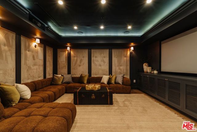 822 N Genesee Avenue, Los Angeles, CA 90046