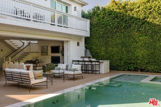 822 N Genesee Avenue, Los Angeles, CA 90046