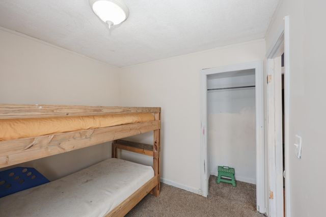 32 Norton Street, Nashua, NH 03064