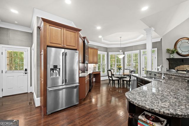 155 Ansley Way, Roswell, GA 30075