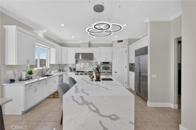 18742 Turfway, Yorba Linda, CA 92886