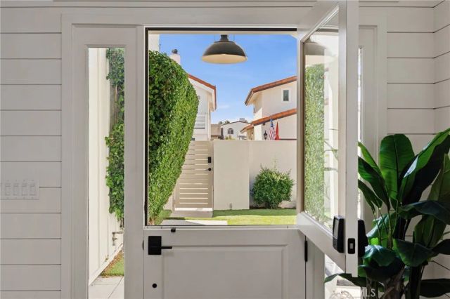 5121 Seabreeze, Oxnard, CA 93035