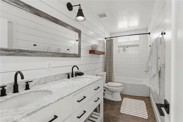 5121 Seabreeze, Oxnard, CA 93035