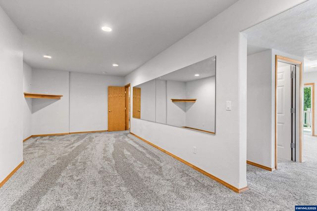 1656 Ashland Ct, Salem, OR 97304