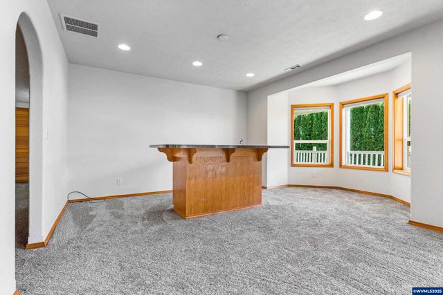 1656 Ashland Ct, Salem, OR 97304