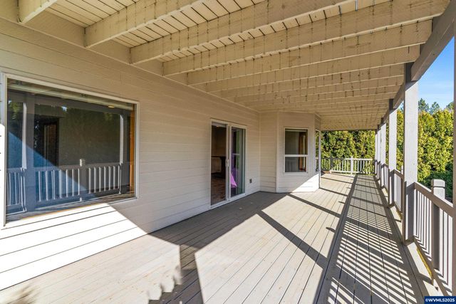 1656 Ashland Ct, Salem, OR 97304