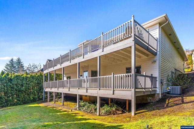 1656 Ashland Ct, Salem, OR 97304