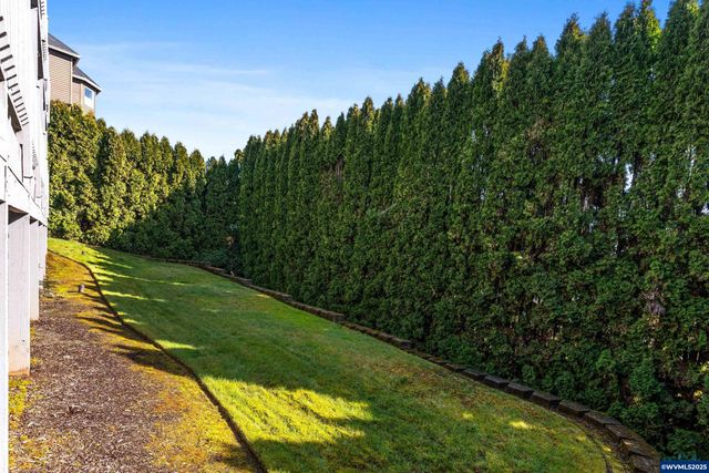 1656 Ashland Ct, Salem, OR 97304