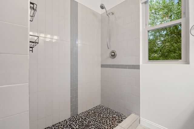 931 Ramseur Street, Durham, NC 27701