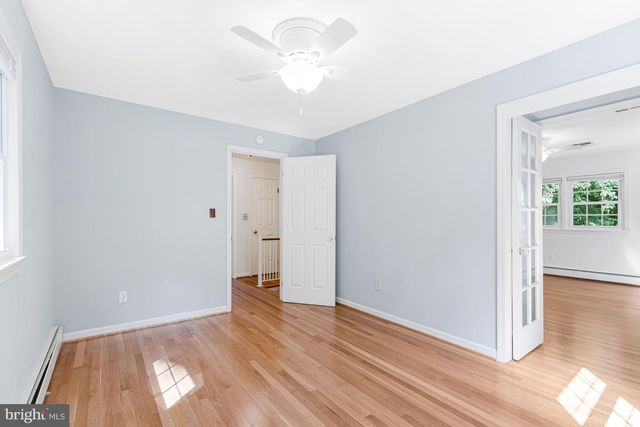 12005 WAYLAND ST, Oakton, VA 22124