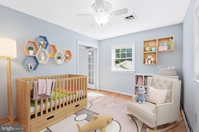 12005 WAYLAND ST, Oakton, VA 22124