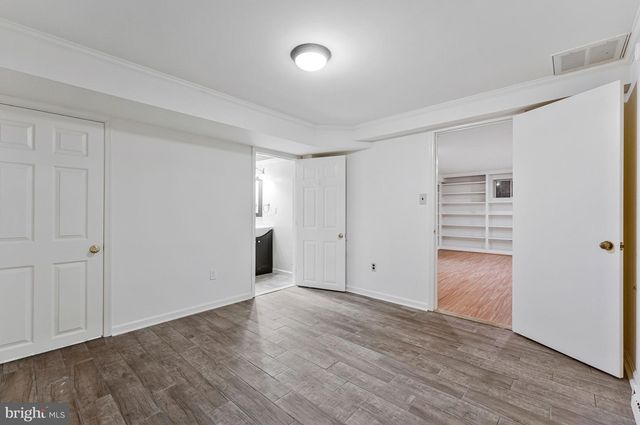 12005 WAYLAND ST, Oakton, VA 22124