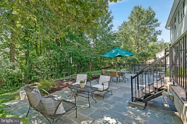 12005 WAYLAND ST, Oakton, VA 22124