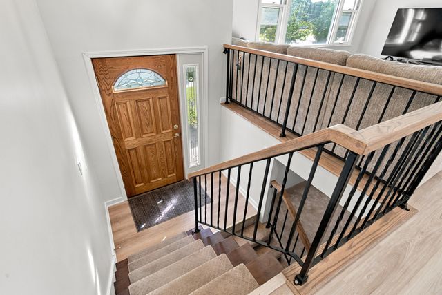 431 Osage Drive, Dyer, IN 46311