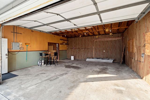 431 Osage Drive, Dyer, IN 46311