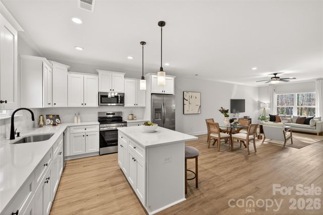 519 Anne Avenue, Waxhaw, NC 28173