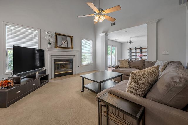 620 Kenova Trace, Lexington, KY 40511