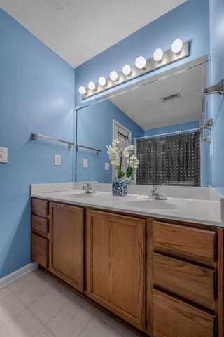 620 Kenova Trace, Lexington, KY 40511
