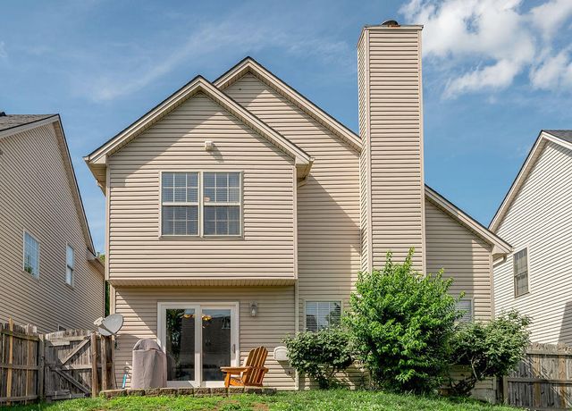 620 Kenova Trace, Lexington, KY 40511