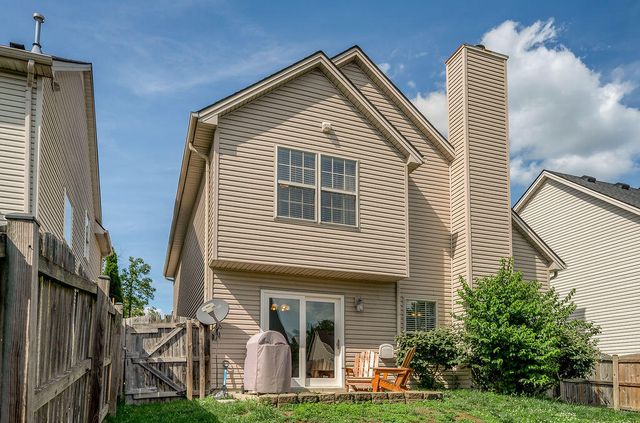 620 Kenova Trace, Lexington, KY 40511