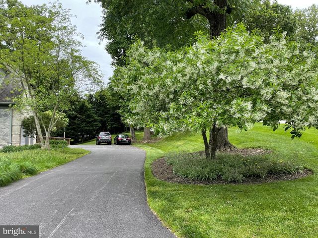 7 HAMBLETON CT, Baltimore, MD 21208