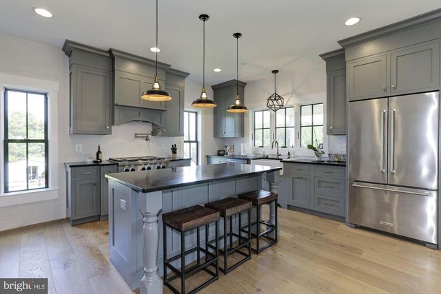 254 FRIENDSHIP RD, Friendship, MD 20758