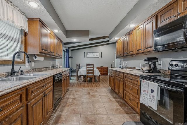 1011 Roselee, Paragould, AR 72450