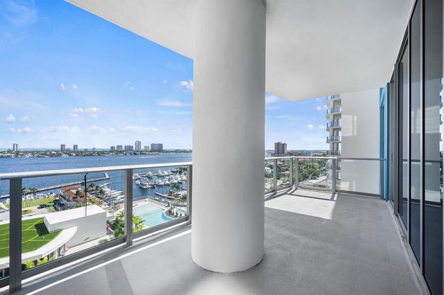220 Lake Shore Drive 1202, Lake Park, FL 33403