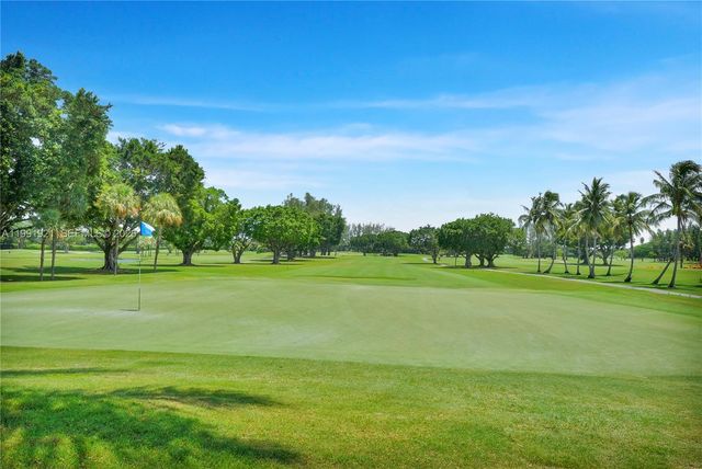 8900 Washington Blvd 320, Pembroke Pines, FL 33025