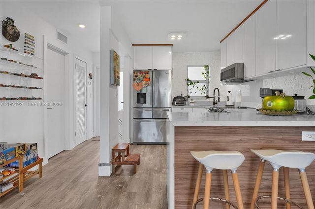 8900 Washington Blvd 320, Pembroke Pines, FL 33025