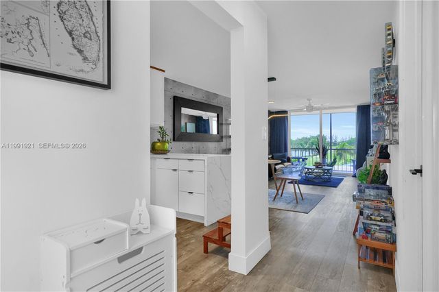 8900 Washington Blvd 320, Pembroke Pines, FL 33025