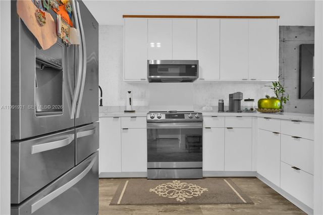 8900 Washington Blvd 320, Pembroke Pines, FL 33025