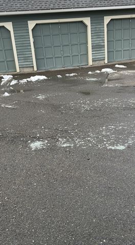 65 Brookdale Cir 65, Shrewsbury, MA 01545