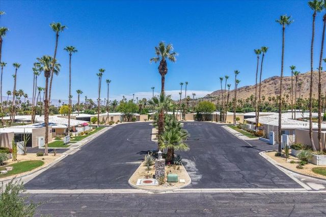 2250 S Calle Palo Fierro 6, Palm Springs, CA 92264