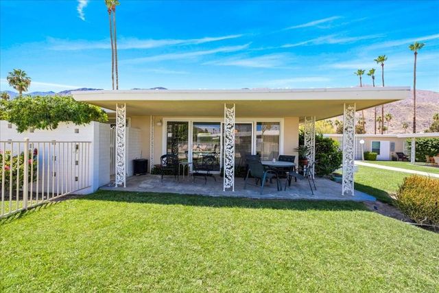 2250 S Calle Palo Fierro 6, Palm Springs, CA 92264