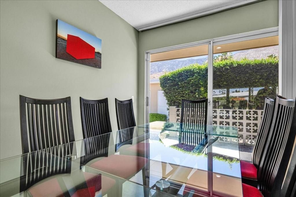 Image 17 of property listing at 2250 S Calle Palo Fierro 6, Palm Springs, CA 92264