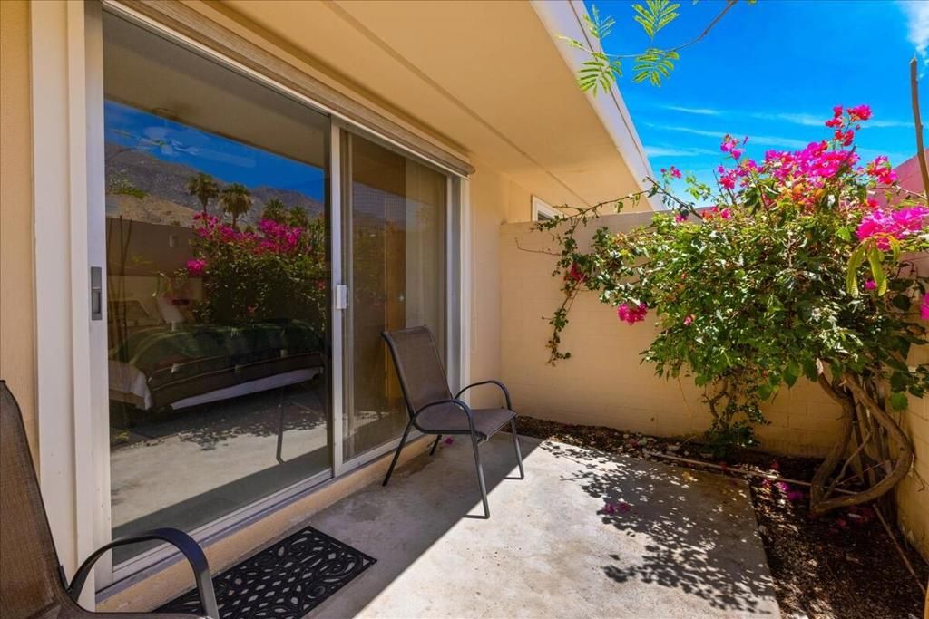 Image 31 of property listing at 2250 S Calle Palo Fierro 6, Palm Springs, CA 92264