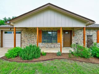 506 West ST, Hutto, TX 78634