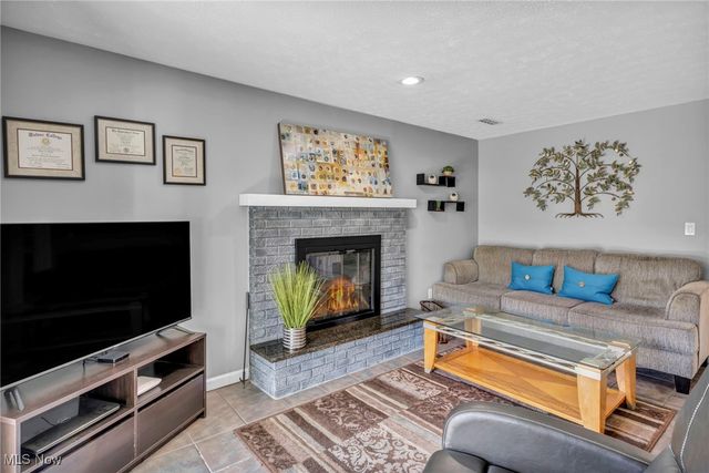 4015 Marks Road 2A, Medina, OH 44256