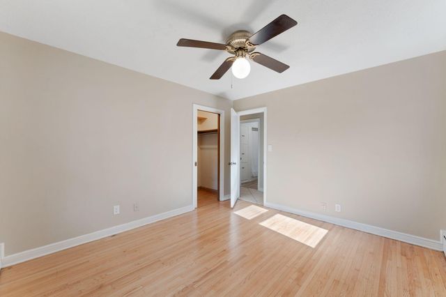 9523 10th Avenue S, Bloomington, MN 55420