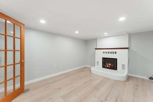 9523 10th Avenue S, Bloomington, MN 55420