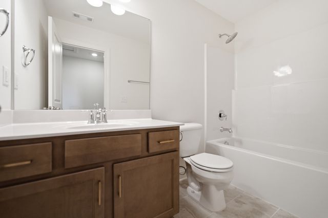 833 Odell Drive, White House, TN 37188