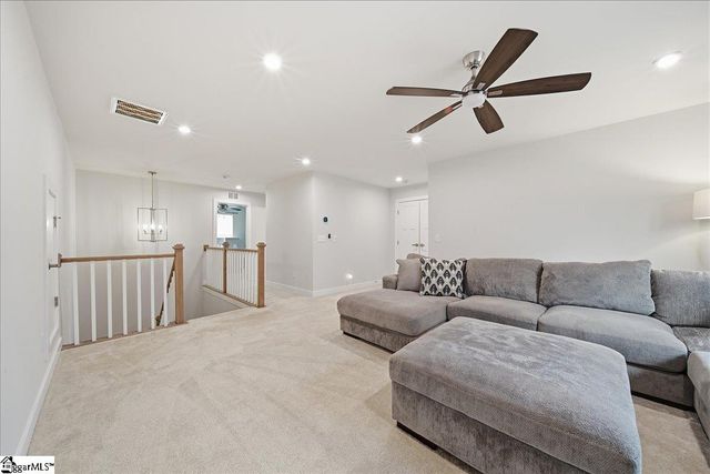 132 Dunroyal Road, Fountain Inn, SC 29644