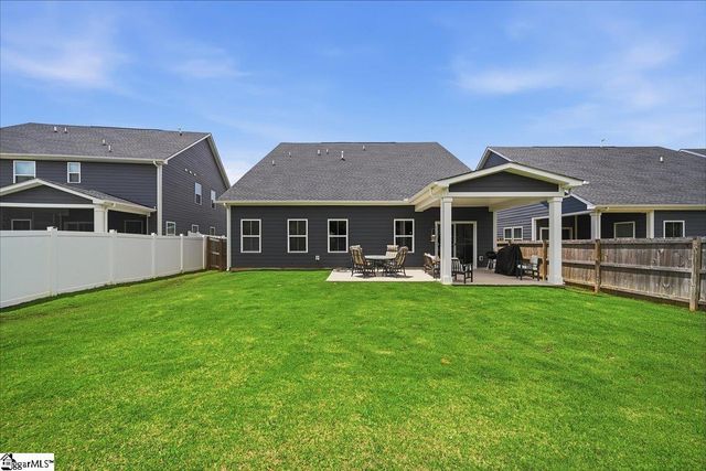 132 Dunroyal Road, Fountain Inn, SC 29644