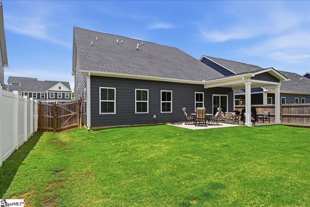 132 Dunroyal Road, Fountain Inn, SC 29644