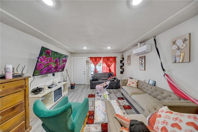 3218 Euclid, Lynwood, CA 90262